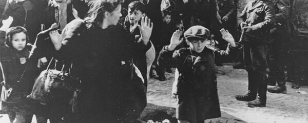 Judeus durante holocausto, Varsóvia, 19 de abril, 1943 - Sputnik Brasil