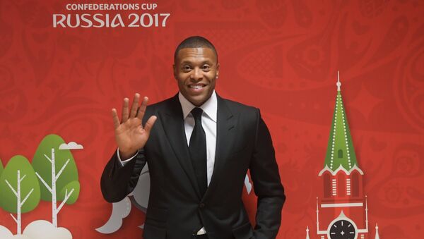 Jogador Júlio Baptista durante sorteio para a Copa das Copa onfederações 2017 - Sputnik Brasil