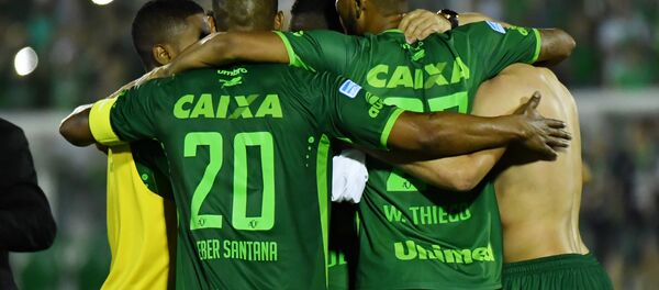 Confraternização de atletas da Chapecoense - Sputnik Brasil