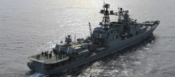 O navio pesado antissubmarino russo Vitse-Admiral Kulakov - Sputnik Brasil