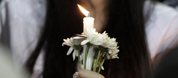 Torcida do Atlético Nacional presta homenagem a Chapecoense - Sputnik Brasil