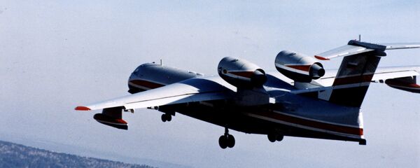 Avião anfíbio russo Beriev Be-200 Avião anfíbio russo Beriev Be-200 - Sputnik Brasil