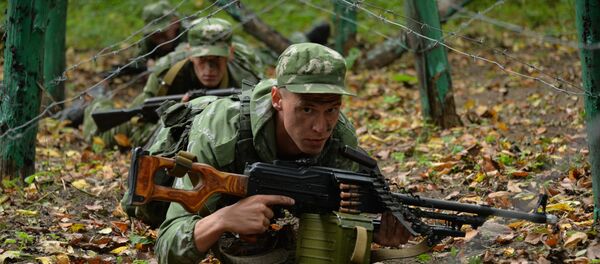 Agentes secretos das tropas russa durante os exercícios militares - Sputnik Brasil
