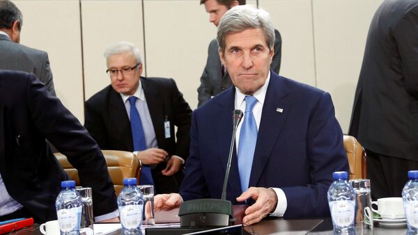 US Secretary of State John Kerry attends a meeting of NATO foreign ministers at the Alliance headquarters in Brussels, Belgium, December 6, 2016. - Sputnik Brasil