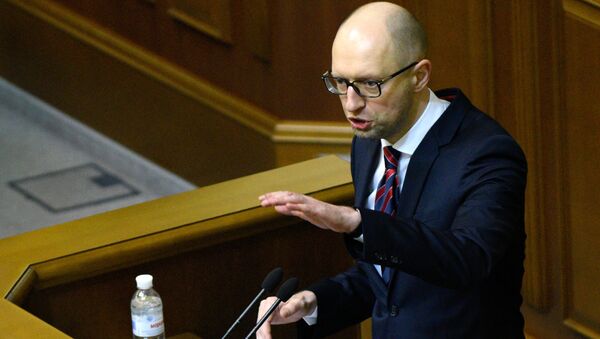 Ex-premiê ucraniano, Arseni Yatsenyuk, durante uma reunião da Suprema Rada em Kiev - Sputnik Brasil