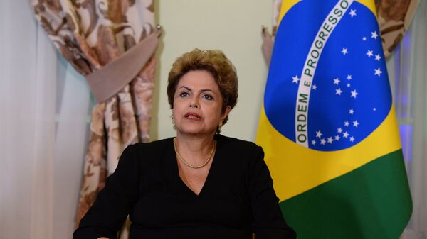 Ex-presidente do Brasil, Dilma Rousseff, durante um encontro com o presidente russo, Vladimir Putin - Sputnik Brasil