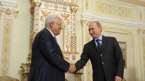 Vladimir Putin e Mahmoud Abbas, durante encontro em Moscou em junho de 2014 - Sputnik Brasil