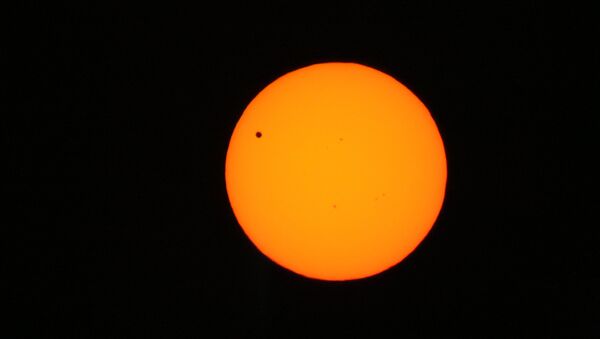 O desfile de planetas com o Sol e Vênus - Sputnik Brasil
