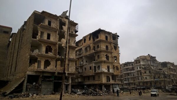 Prédios destruidos na cidade síria de Aleppo - Sputnik Brasil