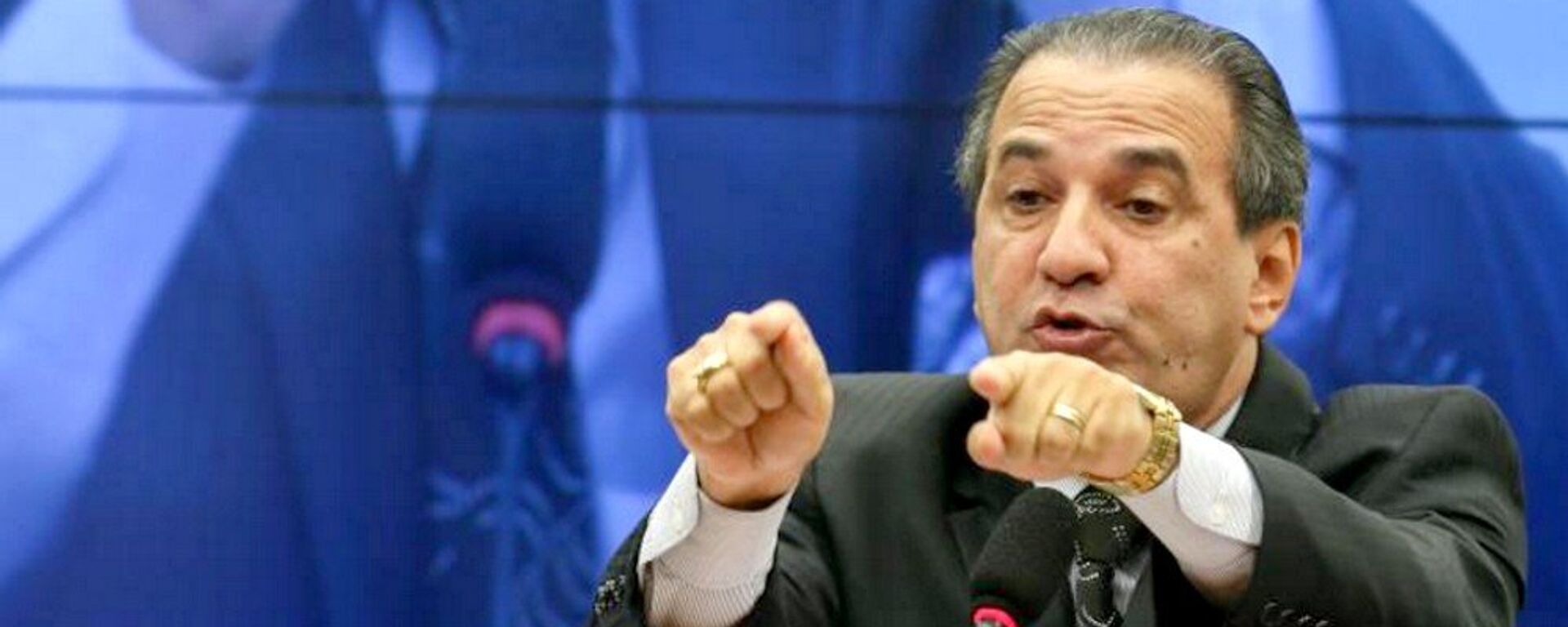 Pastor Silas Malafaia se revolta com sua prisão coercitiva em operação da PF em investigação de corrupção - Sputnik Brasil, 1920, 20.08.2025