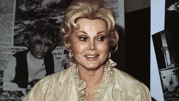 Atriz de Hollywood Zsa Zsa Gabor - Sputnik Brasil