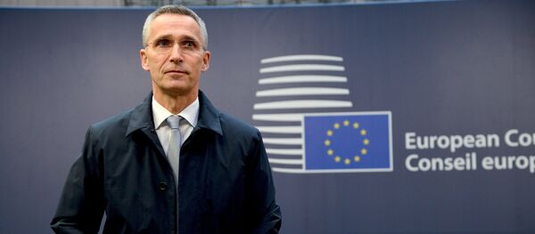 Secretário-geral da OTAN, Jens Stoltenberg, durante a cúpula da União Europeia, em Bruxelas - Sputnik Brasil
