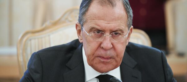 O ministro das Relações Exteriores russo, Sergei Lavrov, durante o encontro com os seus homólgos turco e iraniano em Moscou, Rússia, 20 de dezembro de 2016 - Sputnik Brasil