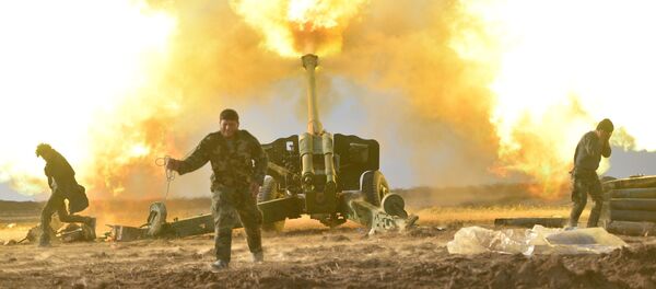 Combatentes xiitas durante a batalha de Mossul - Sputnik Brasil