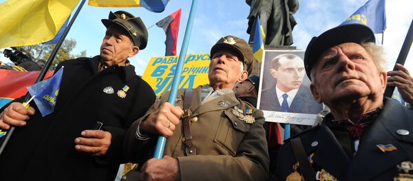 Marcha de nacionalistas em Kiev (foto de arquivo) - Sputnik Brasil