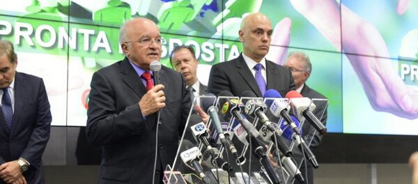 Governador do AM, José Melo e o Ministro da Justiça, Alexandre de Moraes anunciaram medidas para reforçar a segurança no sistema prisional do estado - Sputnik Brasil