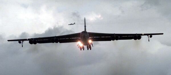 Bombardeiro estratégico americano B-52 - Sputnik Brasil