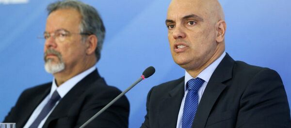 Ministro da Defesa, Raul Jungmann e ministro da Justiça, Alexandre de Moraes, em coletiva sobre o Plano Nacional de Segurança - Sputnik Brasil