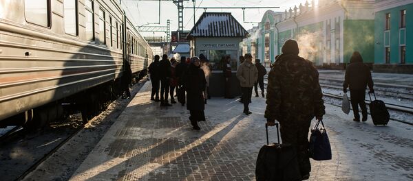 Passageiros de rodovias russas na cidade de Omsk - Sputnik Brasil