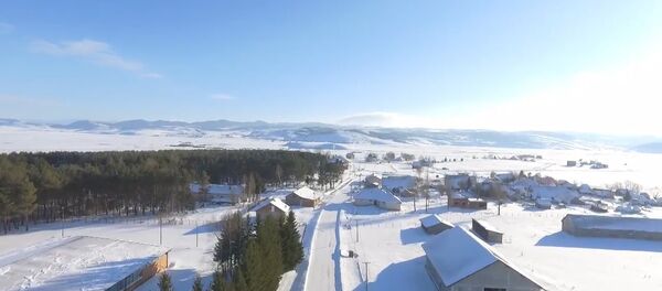 Drone mostra serenidade do inverno após nevoeiro - Sputnik Brasil