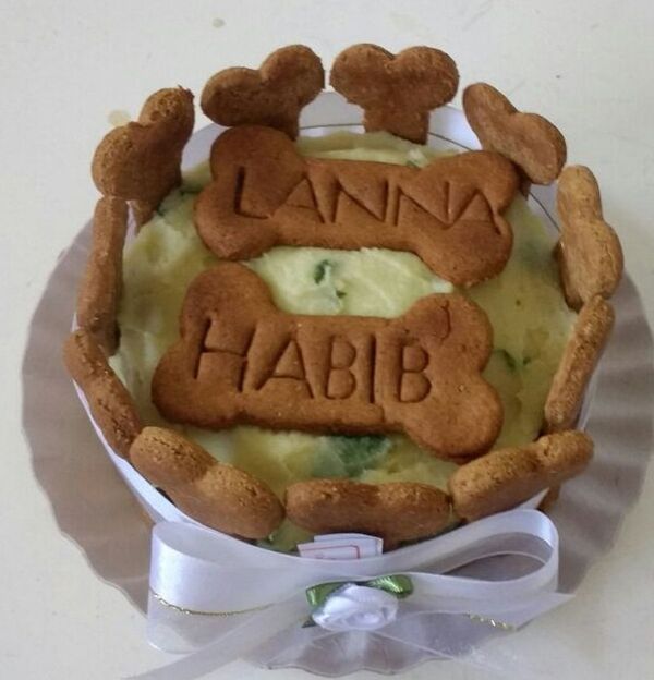 A festa de casamento teve biscoitos personalizados - Sputnik Brasil