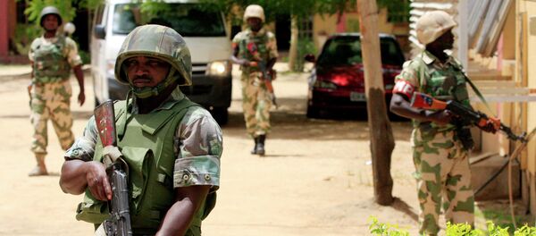 Soldados do Exército da Nigéria - Sputnik Brasil