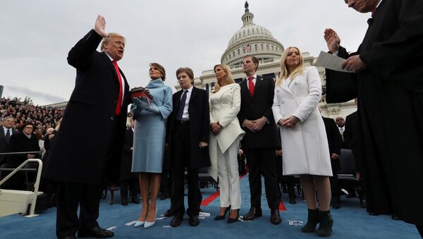 Presidente Donald Trump durante cerimônia de posse - Sputnik Brasil