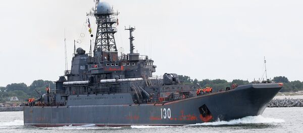 Navio pesado de desembarque russo Korolev - Sputnik Brasil