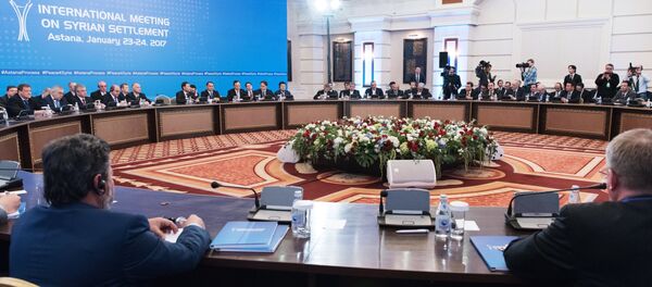 Negociações sobre resolução da crise síria em Astana (Cazaquistão) - Sputnik Brasil
