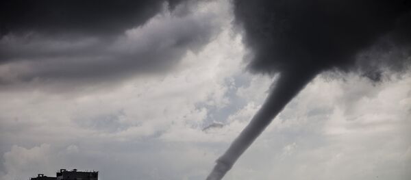 Furacao - Sputnik Brasil