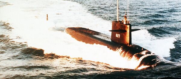 O submarino de mísseis balísticos USS James Madison (SSBN-627) norte-americano - Sputnik Brasil