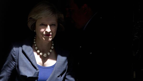 Primeira-ministra britânica, Theresa May - Sputnik Brasil