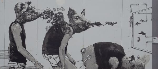 Um homem que degrada ao porco - Sputnik Brasil