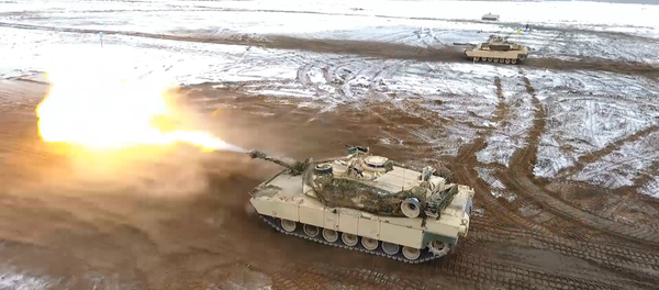 Tanques M1 Abrams participam nos exercícios na Polônia - Sputnik Brasil