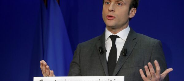 Ex-ministro da Economia e candidato independente à presidência francesa, Emmanuel Macron - Sputnik Brasil