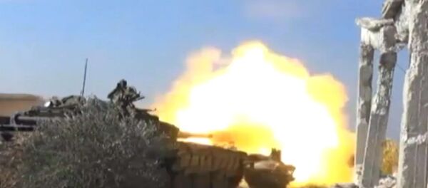 Infantaria síria desenvolve ofensiva contra posições do Daesh em Al-Bab - Sputnik Brasil