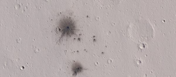 Marte alvejado por meteoritos parecendo tiro de escopeta - Sputnik Brasil