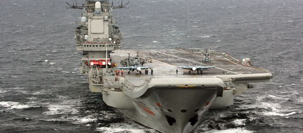 Porta-aviões Admiral Kuznetsov no Atlântico - Sputnik Brasil