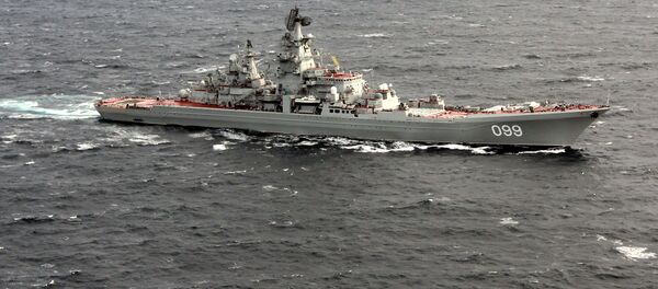 Cruzador porta-mísseis nuclear pesado Pyotr Velikiy no Oceano Atlântico - Sputnik Brasil