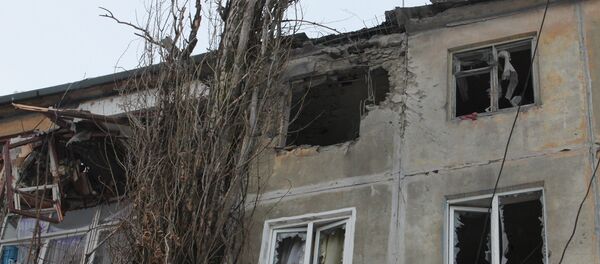 Donetsk after shelling - Sputnik Brasil
