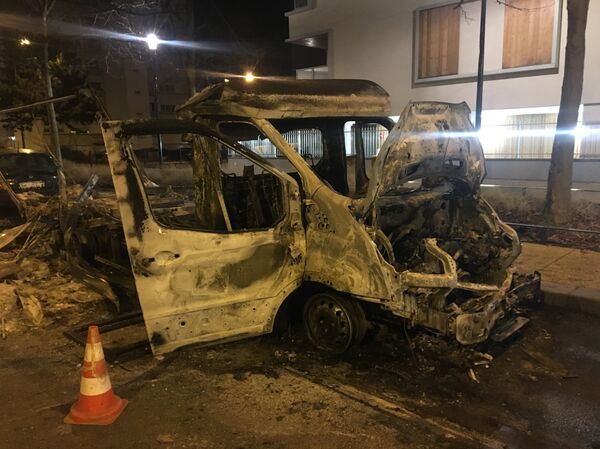 Consequências de protestos contra brutalidade policial na cidade de Bobigny, França - Sputnik Brasil