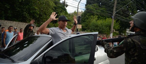 Servidores pedem impeachment de governador do ES - Sputnik Brasil