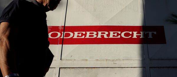 Logo da Odebrecht em obras em Caracas, Venezuela - Sputnik Brasil