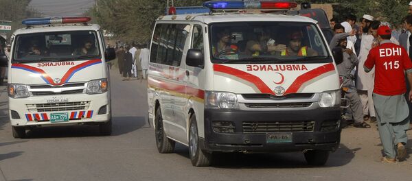 Ambulância no Paquistão (arquivo) - Sputnik Brasil