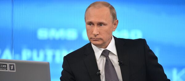 Linha Direta com Vladimir Putin, Moscou, Rússia, 16 de aril de 2015 - Sputnik Brasil