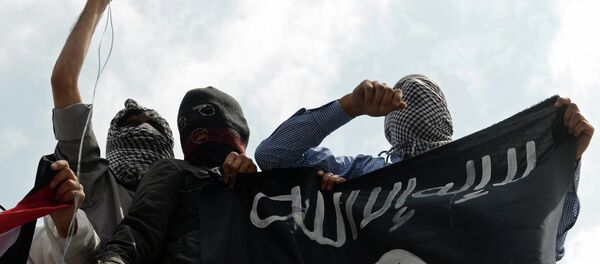 Militantes do grupo terrorista Daesh (foto do arquivo) Militantes do grupo terrorista Daesh (foto do arquivo) - Sputnik Brasil
