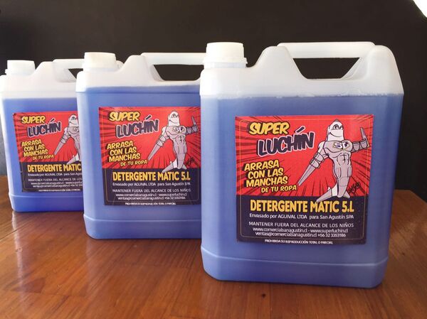 Embalagens do Súper Luchín - Sputnik Brasil