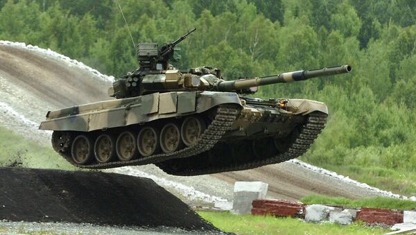 Tanque T-90S em exposição em Nizhny Tagil (foto de arquivo) - Sputnik Brasil
