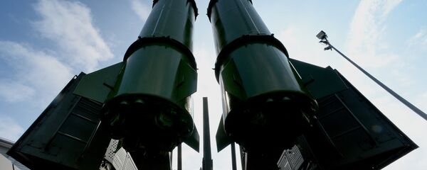 O sistema de mísseis balísticos Iskander-M exposto no fórum militar EXÉRCITO 2017 - Sputnik Brasil