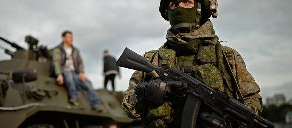 Militar durante o festival Exército da Rússia em Moscou (foto de arquivo) - Sputnik Brasil